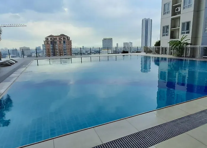 شقة فندقية Amira Chateau At Victoria Sports Tower Beside Gma Kamuning Mrt Station With Free Pool And Gym Access مانيلا